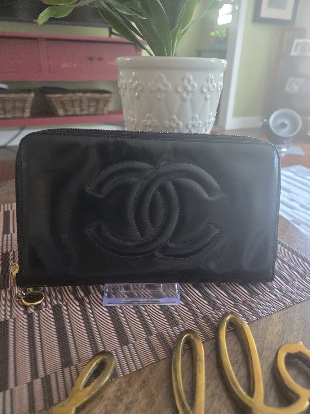 Chanel Black Quilted Leather Zip Wallet - CHANEL